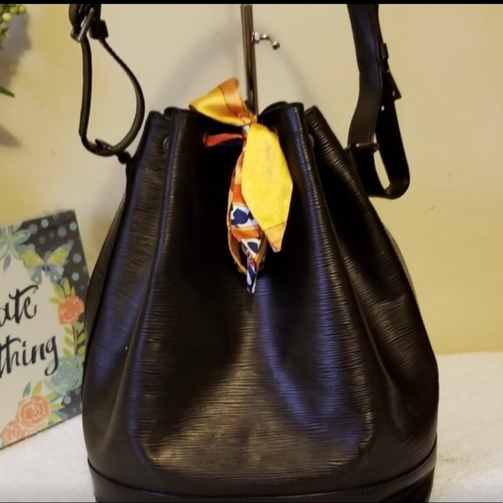 Authentic Louis Vuitton Noe EPI
